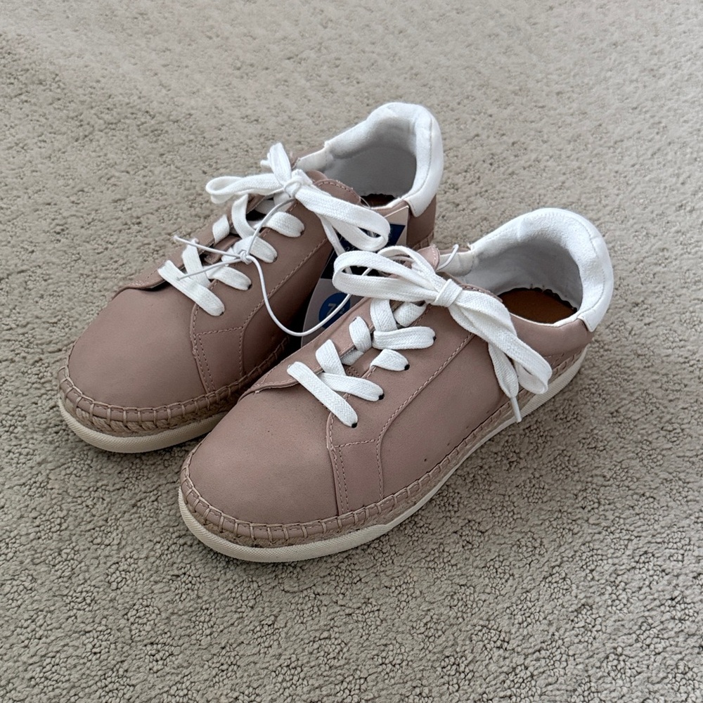 Universal Thread Espadrille Sneakers